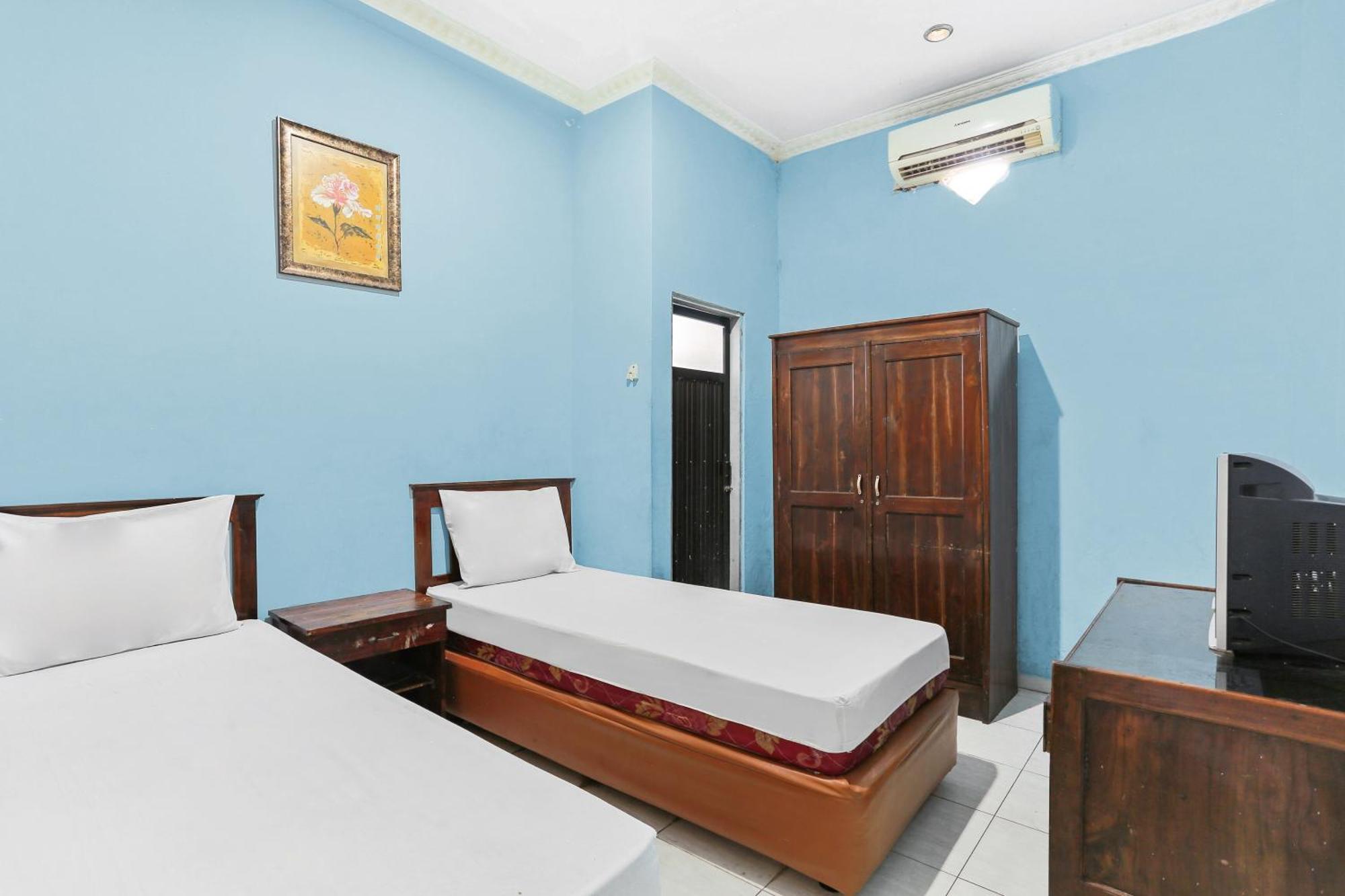 Oyo 93046 Hotel Fortuna Parepare Ngoại thất bức ảnh