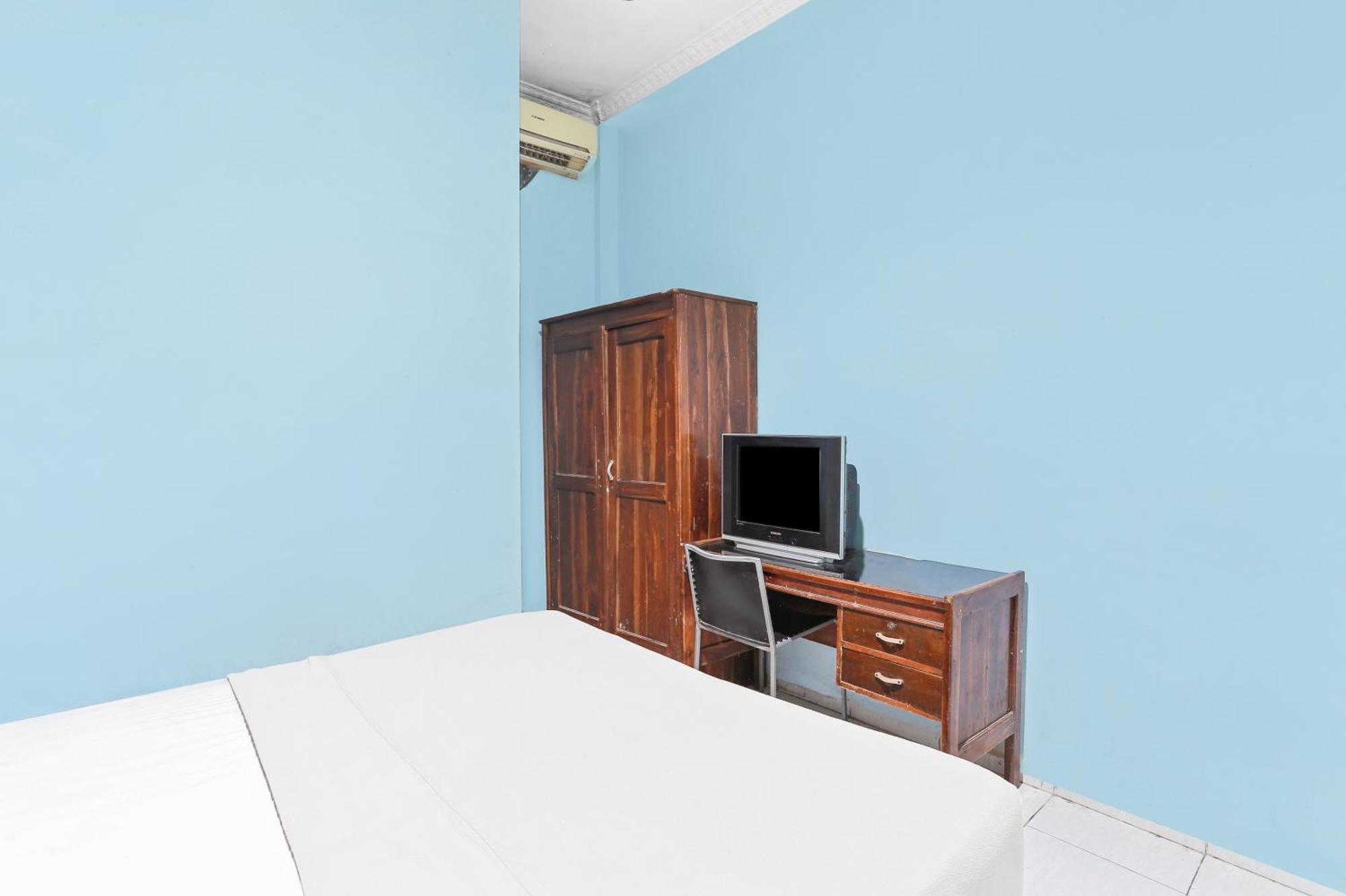 Oyo 93046 Hotel Fortuna Parepare Ngoại thất bức ảnh